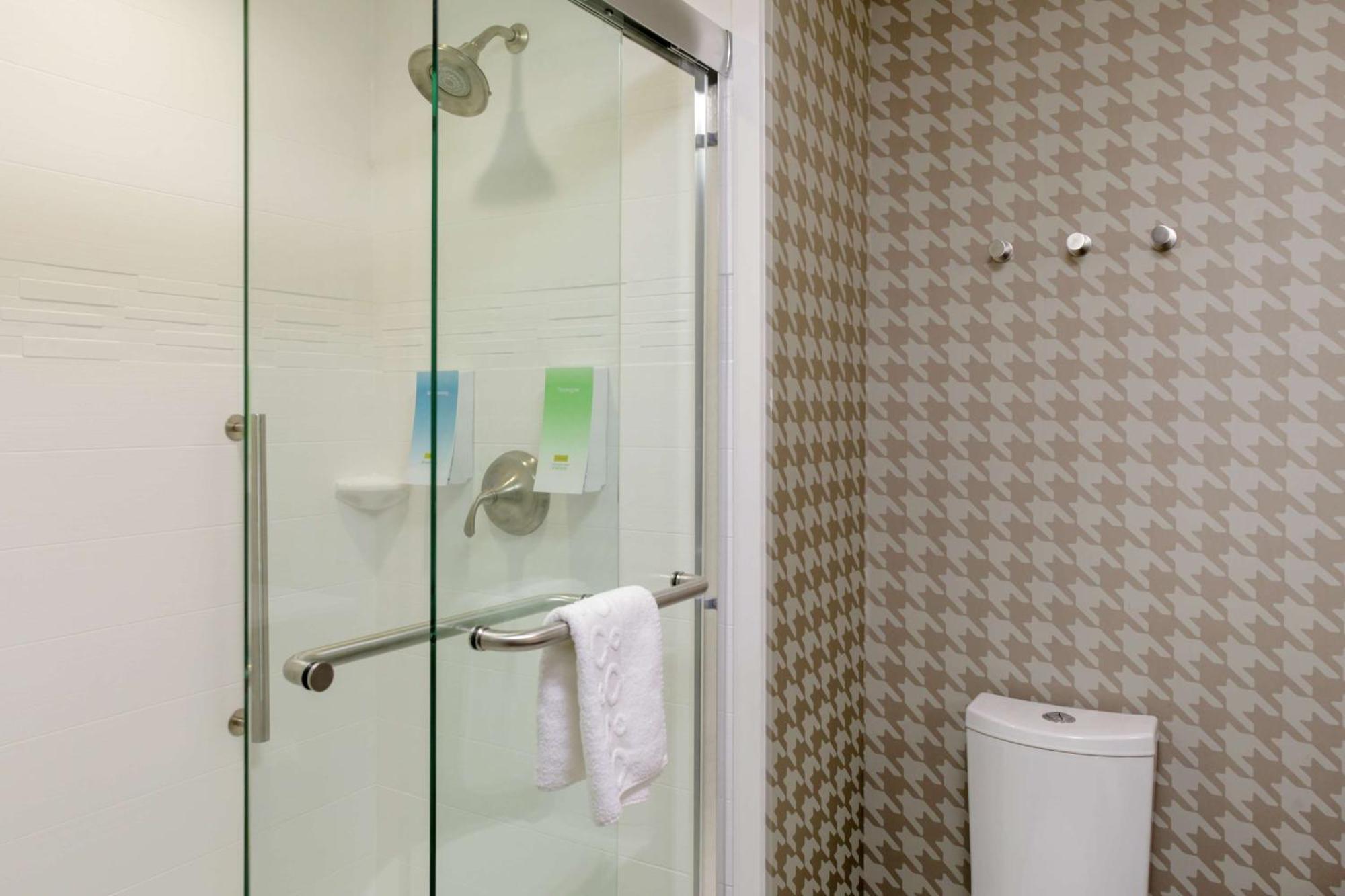 Home2 Suites By Hilton Fort Collins Extérieur photo